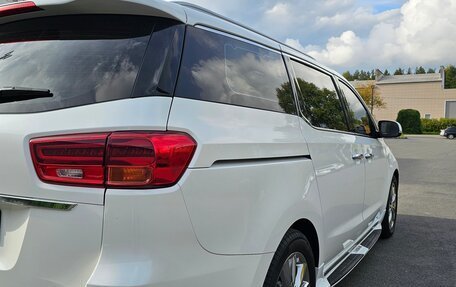 KIA Carnival III, 2020 год, 3 285 000 рублей, 10 фотография