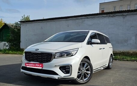 KIA Carnival III, 2020 год, 3 285 000 рублей, 2 фотография