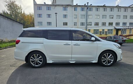KIA Carnival III, 2020 год, 3 285 000 рублей, 8 фотография