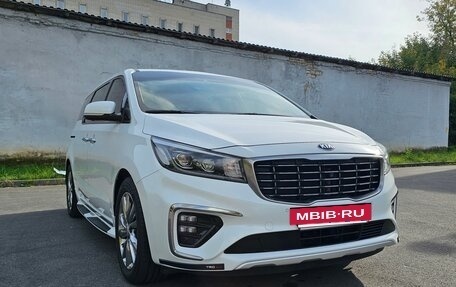 KIA Carnival III, 2020 год, 3 285 000 рублей, 6 фотография