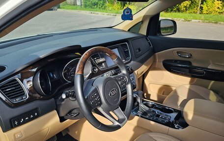 KIA Carnival III, 2020 год, 3 285 000 рублей, 19 фотография