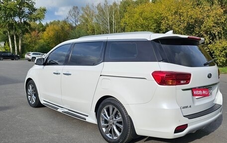 KIA Carnival III, 2020 год, 3 285 000 рублей, 13 фотография