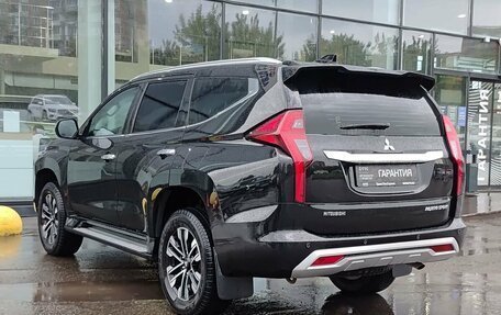 Mitsubishi Montero Sport, 2022 год, 3 900 000 рублей, 8 фотография