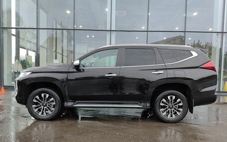 Mitsubishi Montero Sport, 2022 год, 3 900 000 рублей, 10 фотография