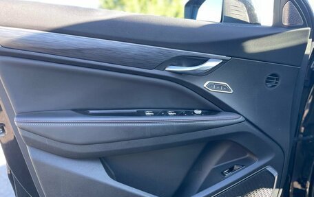 Geely Tugella FY11, 2022 год, 2 700 000 рублей, 6 фотография