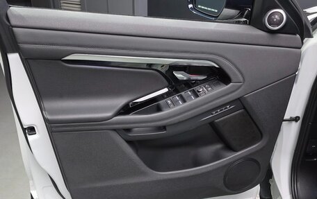 Land Rover Range Rover Evoque II, 2020 год, 2 560 228 рублей, 7 фотография