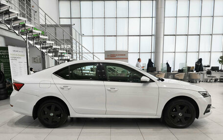 Skoda Octavia IV, 2021 год, 1 680 000 рублей, 4 фотография