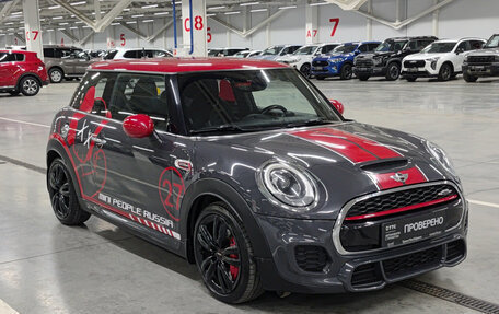 MINI Hatch, 2018 год, 2 330 000 рублей, 3 фотография