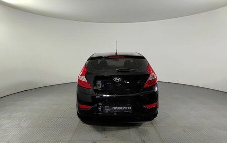 Hyundai Solaris II рестайлинг, 2012 год, 640 000 рублей, 6 фотография
