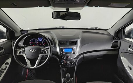 Hyundai Solaris II рестайлинг, 2012 год, 640 000 рублей, 14 фотография