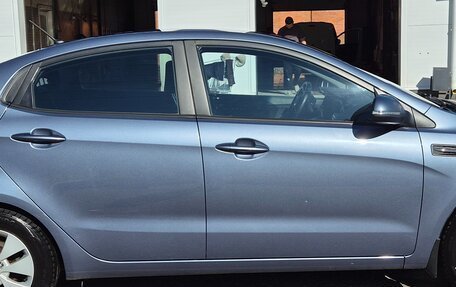 KIA Rio III рестайлинг, 2013 год, 800 000 рублей, 5 фотография
