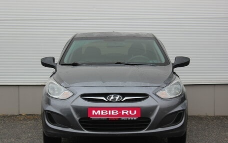 Hyundai Solaris II рестайлинг, 2011 год, 647 000 рублей, 3 фотография