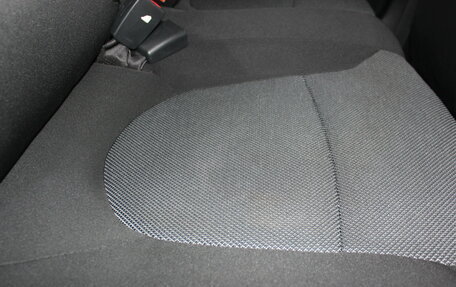 Hyundai Solaris II рестайлинг, 2011 год, 647 000 рублей, 13 фотография