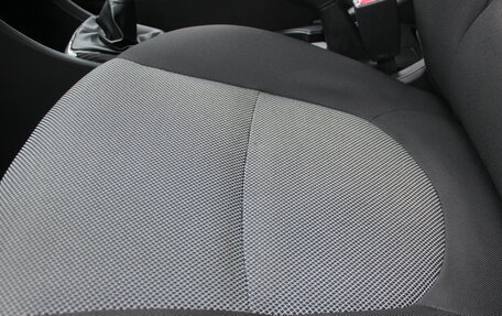 Hyundai Solaris II рестайлинг, 2011 год, 647 000 рублей, 11 фотография