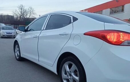 Hyundai Elantra V, 2012 год, 960 000 рублей, 4 фотография