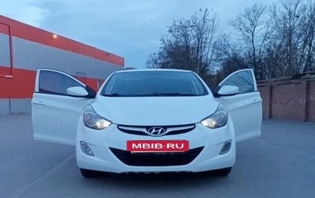 Hyundai Elantra V, 2012 год, 960 000 рублей, 11 фотография