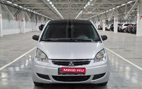 Mitsubishi Colt VI рестайлинг, 2005 год, 165 000 рублей, 2 фотография
