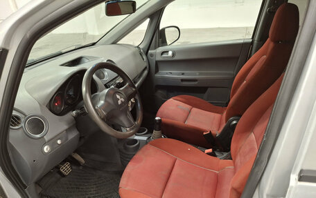 Mitsubishi Colt VI рестайлинг, 2005 год, 165 000 рублей, 20 фотография