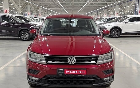 Volkswagen Tiguan II, 2017 год, 1 870 000 рублей, 2 фотография