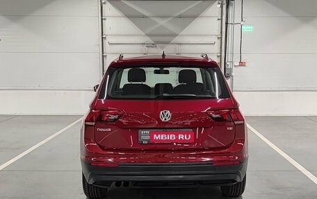 Volkswagen Tiguan II, 2017 год, 1 870 000 рублей, 6 фотография