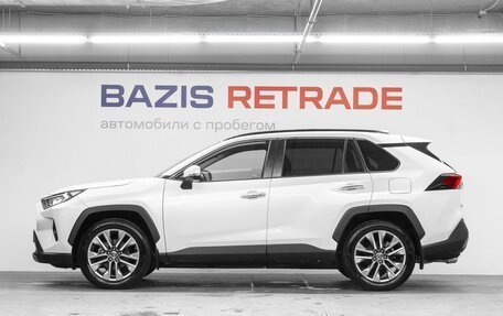Toyota RAV4, 2020 год, 3 360 000 рублей, 8 фотография