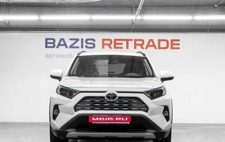 Toyota RAV4, 2020 год, 3 360 000 рублей, 2 фотография