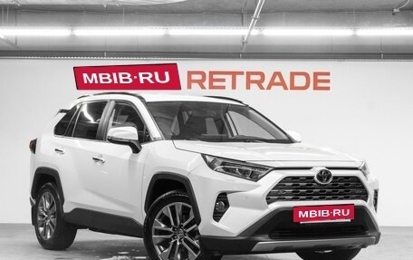Toyota RAV4, 2020 год, 3 360 000 рублей, 3 фотография