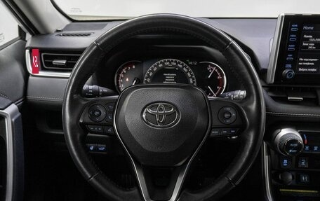 Toyota RAV4, 2020 год, 3 360 000 рублей, 18 фотография