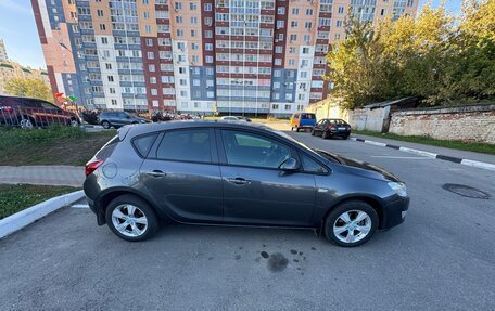Opel Astra J, 2011 год, 520 000 рублей, 4 фотография