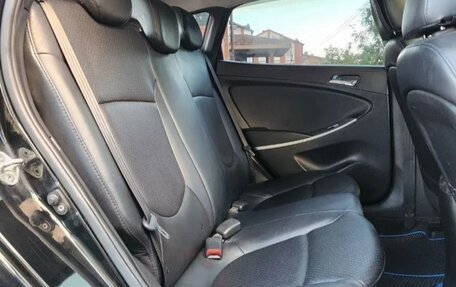 Hyundai Accent IV, 2011 год, 800 000 рублей, 7 фотография