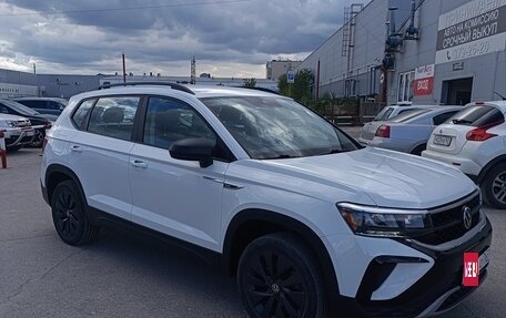 Volkswagen Taos, 2021 год, 2 370 000 рублей, 10 фотография