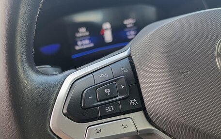 Volkswagen Taos, 2021 год, 2 370 000 рублей, 22 фотография