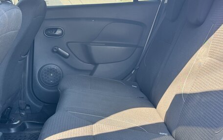 Renault Logan II, 2021 год, 880 000 рублей, 9 фотография