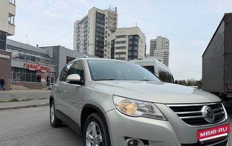 Volkswagen Tiguan I, 2010 год, 1 200 000 рублей, 4 фотография