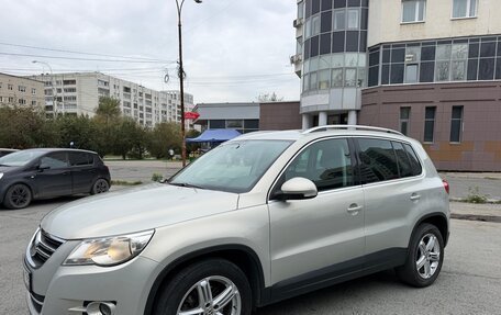 Volkswagen Tiguan I, 2010 год, 1 200 000 рублей, 8 фотография