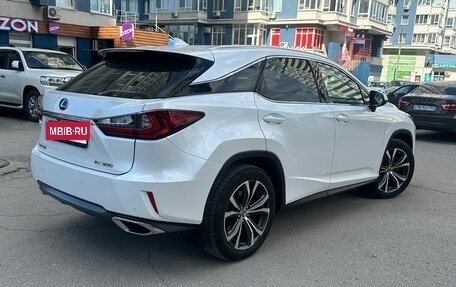 Lexus RX IV рестайлинг, 2019 год, 4 590 000 рублей, 3 фотография
