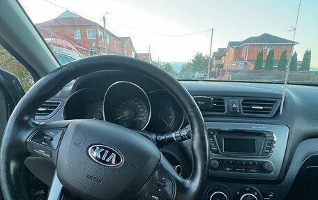 KIA Rio III рестайлинг, 2014 год, 750 000 рублей, 3 фотография