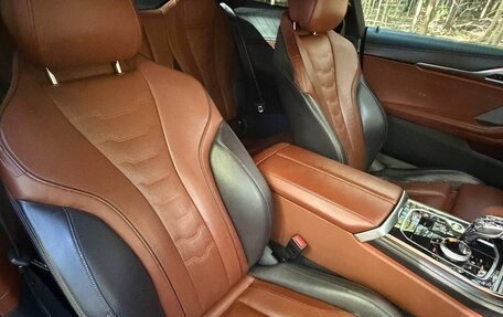 BMW 8 серия, 2019 год, 6 250 000 рублей, 10 фотография