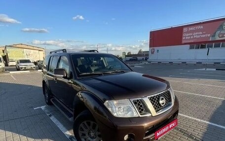 Nissan Pathfinder, 2012 год, 1 700 000 рублей, 3 фотография