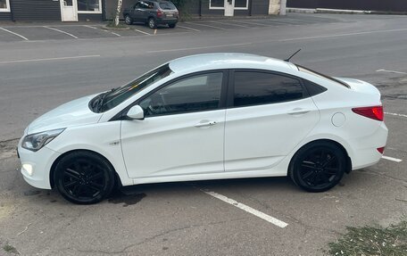 Hyundai Solaris II рестайлинг, 2015 год, 930 000 рублей, 5 фотография