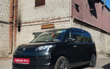 Toyota Spade, 2014 год, 750 000 рублей, 11 фотография
