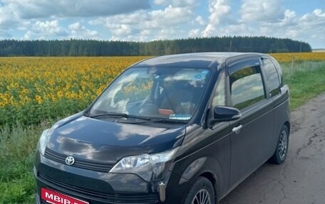 Toyota Spade, 2014 год, 750 000 рублей, 16 фотография