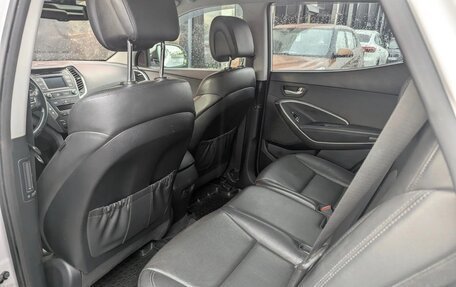 Hyundai Santa Fe III рестайлинг, 2016 год, 1 980 000 рублей, 14 фотография