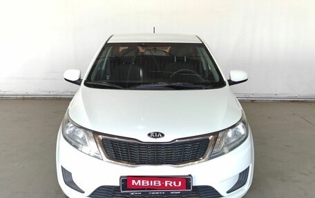 KIA Rio III рестайлинг, 2013 год, 870 000 рублей, 2 фотография
