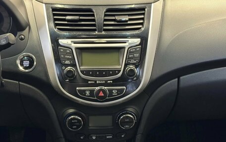 Hyundai Solaris II рестайлинг, 2012 год, 880 000 рублей, 12 фотография