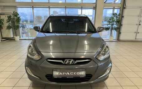 Hyundai Solaris II рестайлинг, 2012 год, 880 000 рублей, 3 фотография