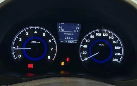 Hyundai Solaris II рестайлинг, 2012 год, 880 000 рублей, 11 фотография