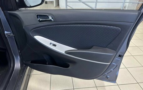 Hyundai Solaris II рестайлинг, 2012 год, 880 000 рублей, 16 фотография