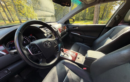 Toyota Camry, 2013 год, 1 600 000 рублей, 8 фотография