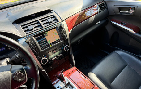 Toyota Camry, 2013 год, 1 600 000 рублей, 13 фотография